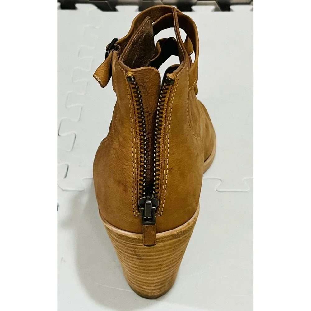 Eileen Fisher eileen fisher